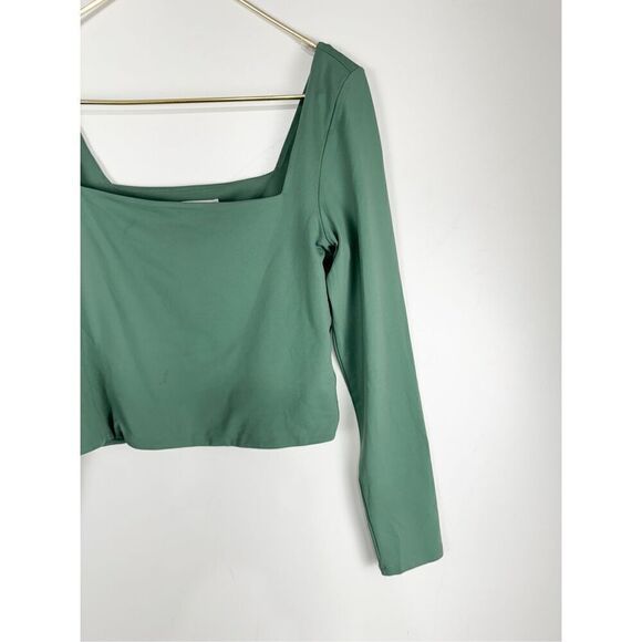 Babaton Contour Women's Green Square Neck Long Sleeve Crop Top Green Large - Picture 2 of 6